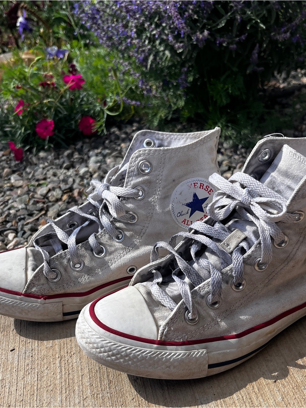 Converse Chuck Taylor All Star High Top White Canvas Women’s 7 Men’s 5